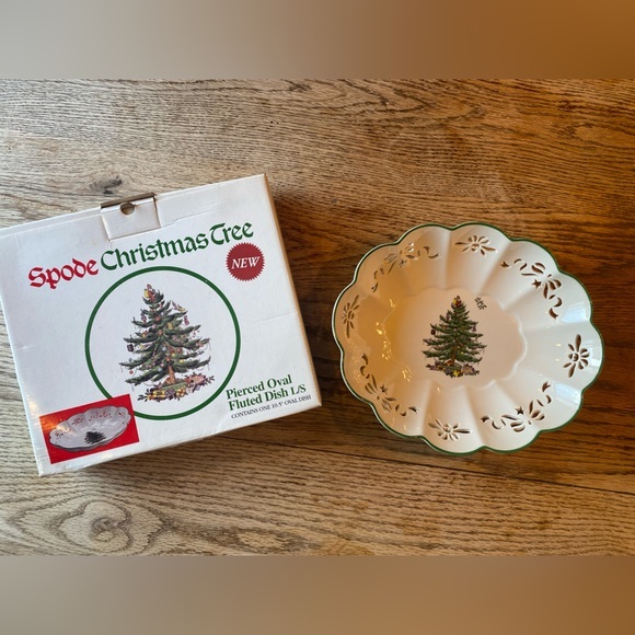 ITB VINTAGE SPODE CHRISTMAS TREE PIERCED OVAL FLUTED DISH NEW IN BOX - Picture 1 of 6